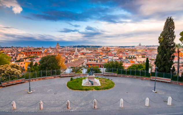 La Passeggiata del Pincio, un romantico percorso con vista panoramica su Roma