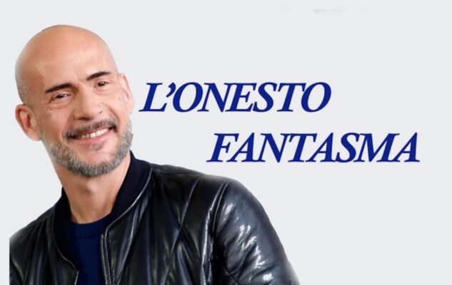 Gianmarco Tognazzi in scena a Roma nel 2023 con “L’Onesto Fantasma”