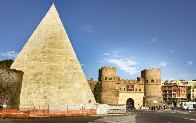 La Piramide di Caio Cestio: eccellente esempio di arte egizia a Roma