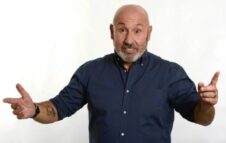 Maurizio Battista a teatro a Roma nel 2023: data e biglietti dello spettacolo