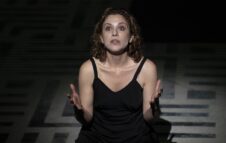 Isabella Ragonese al Teatro Argentina di Roma nel 2024 con "Clitennestra": date e biglietti