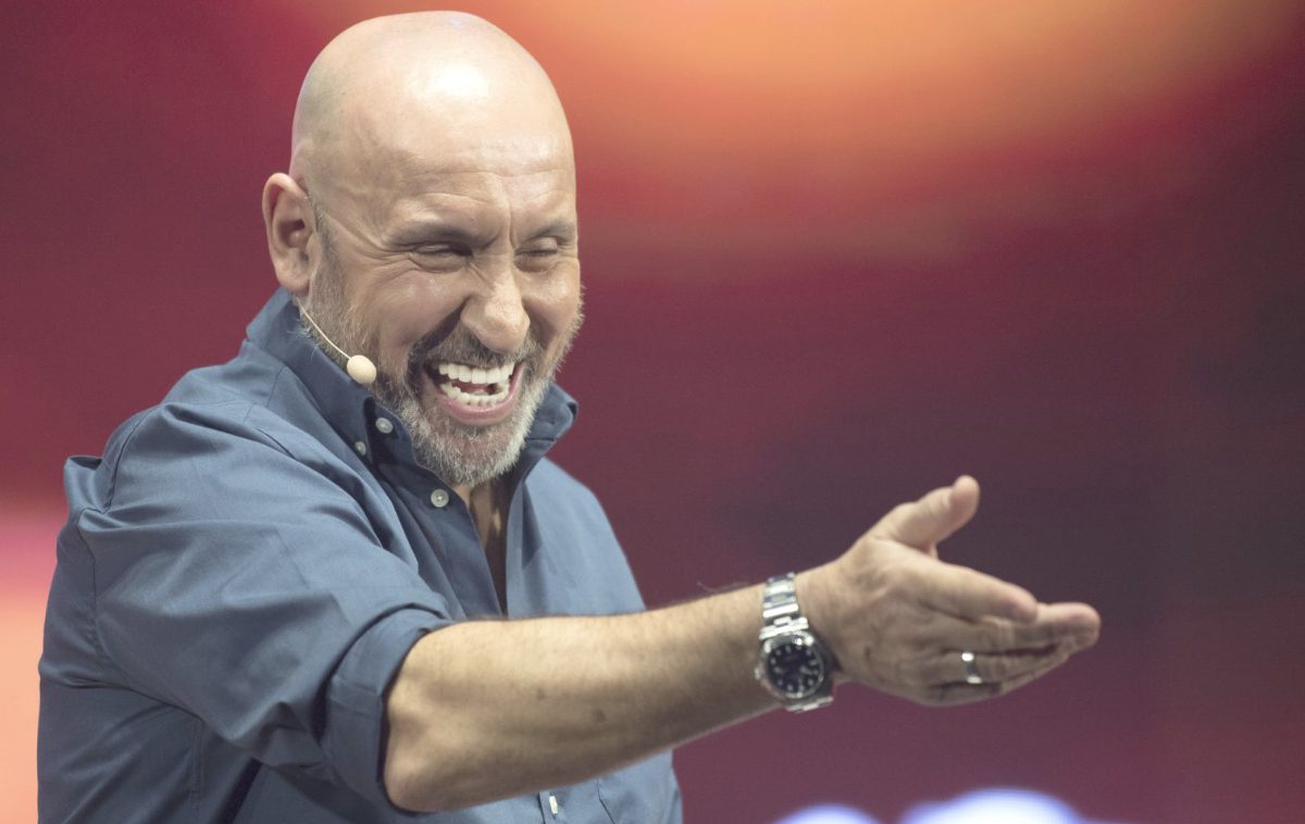 Maurizio Battista a Roma nel 2024/2025 con “MB Show Il Gran Varietà