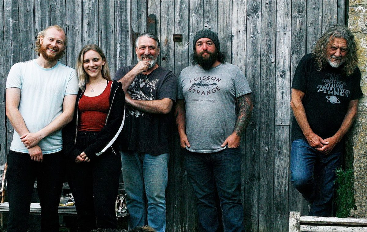 Robert Plant in concerto a Roma nel 2024 con il progetto “Saving Grace