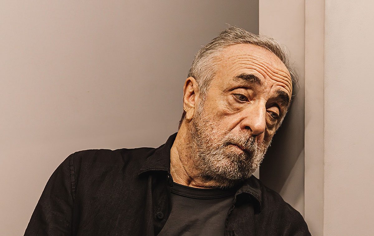 Silvio Orlando a Roma nel 2025 con Ciarlatani