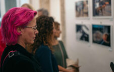 RomePhotoLab 2025: il festival internazionale di street photography torna a Villa Altieri