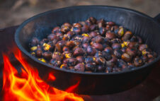 Sagra della Callarosta 2025 a Carpineto Romano: castagne, musica popolare e piatti tipici