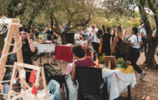 Il Bonfire Market 2025 torna a Roma tra artigianato, street food e tarocchi