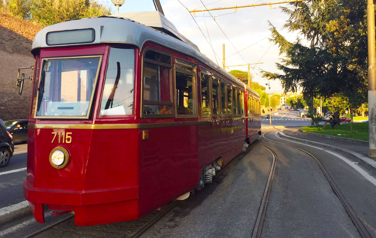 Tour di Roma in Tram anni '40 con degustazione