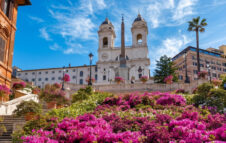 Azalee in Piazza di Spagna 2026: torna lo spettacolo dei fiori sulla scalinata di Trinità dei Monti