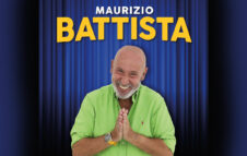 Maurizio Battista torna a Roma nel 2026 per una serata speciale di “Uno, nessuno e centomila”