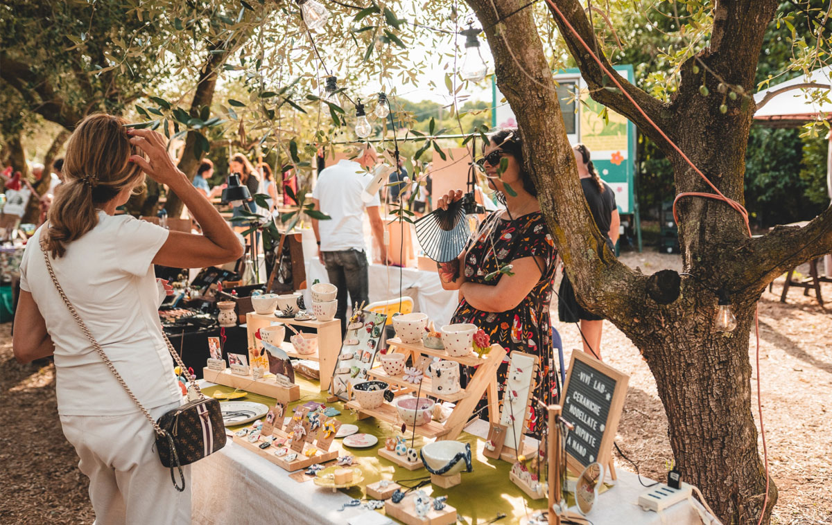 Bonfire Market