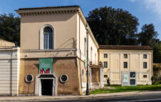 Apertura straordinaria e gratuita all’Aranciera di Villa Borghese tra de Chirico e Cartier-Bresson