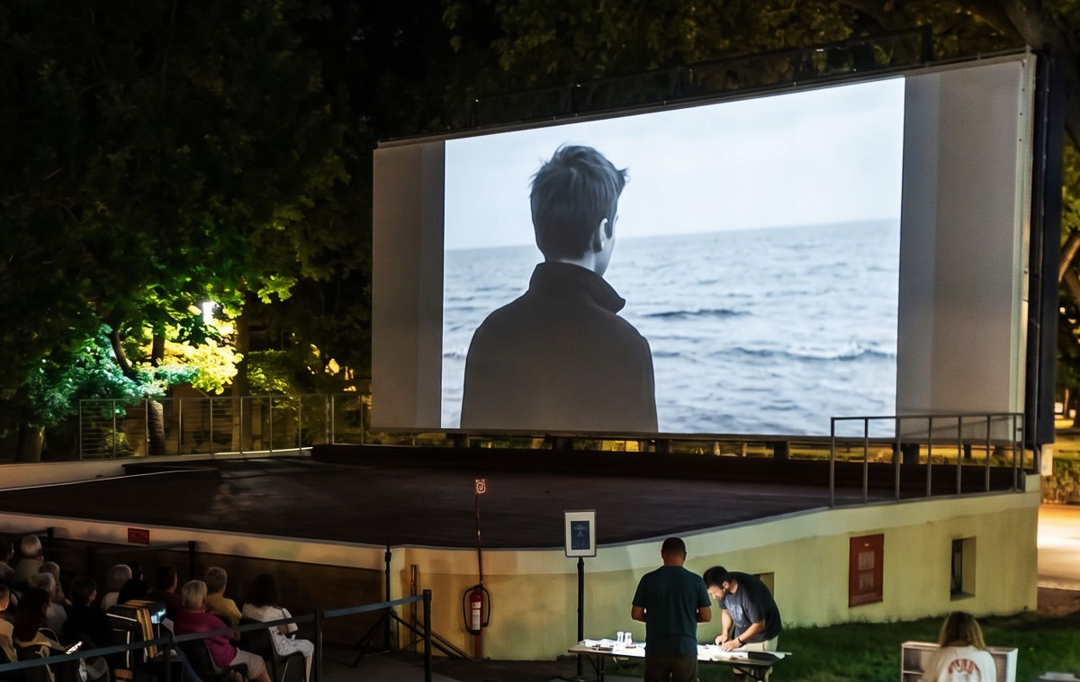 Cinema all'aperto